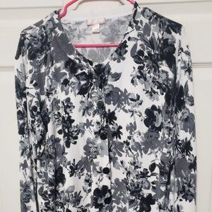 White Stad Women's Sweater/Top Long Sleeve Size XL/XG{16-18}